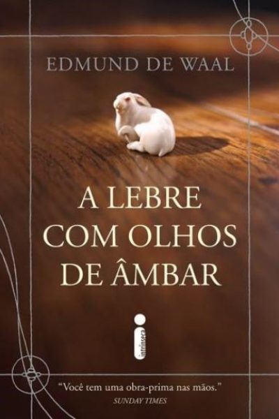 a_lebre_com_ohos_de_ambar